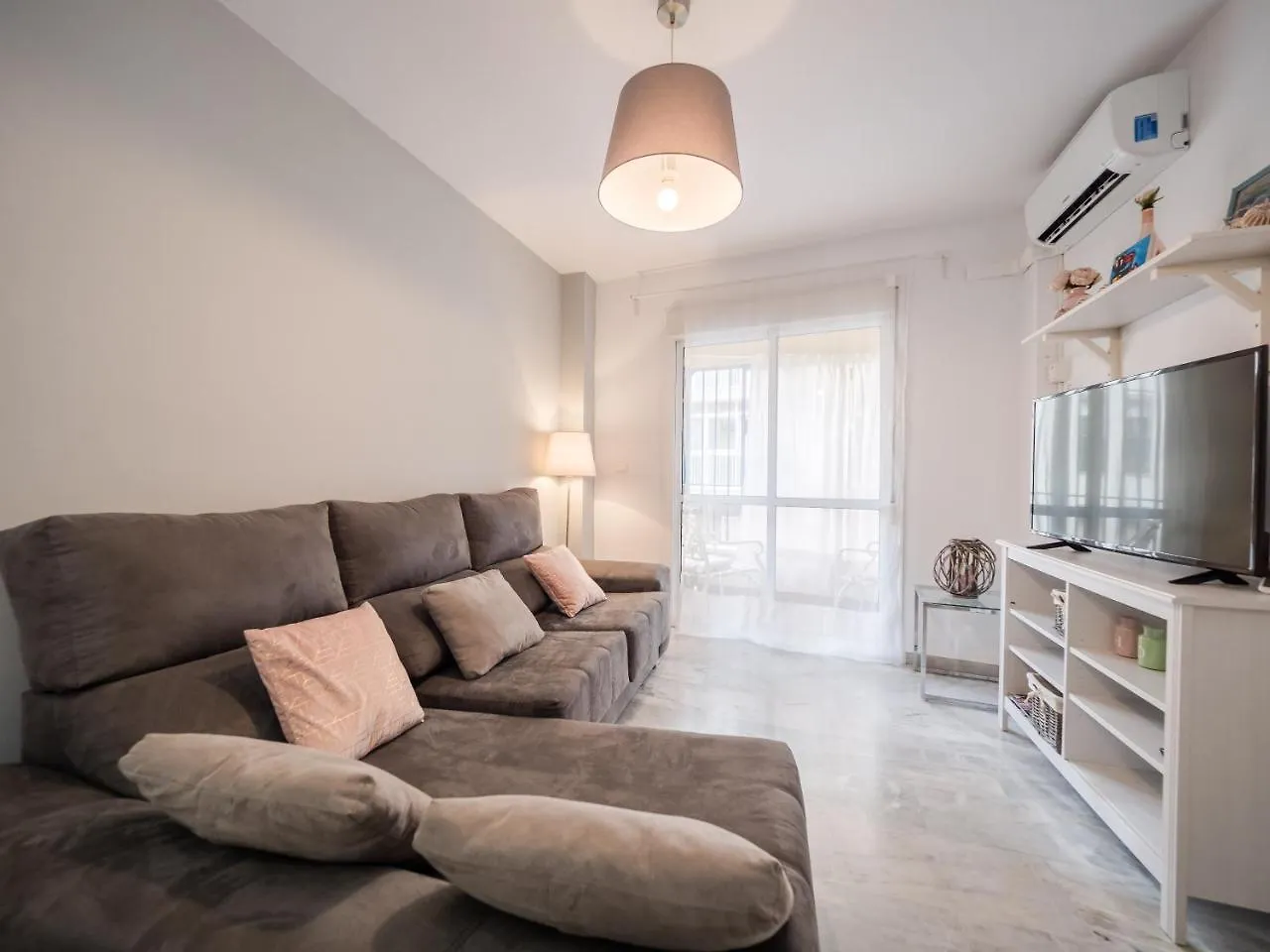 Malaga - Victoria Comfort Apartment